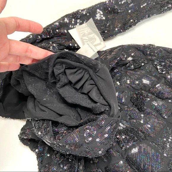 ALBERTO MAKALI Black and Iridescent Sequined Cocktail Dress - Picture 12 of 16